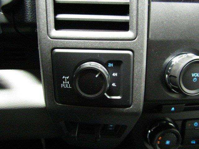 2017 Ford F-250 Super Duty XL Crew Cab 4WD V8